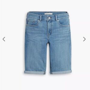 Levi’s Classic Bermuda Shorts